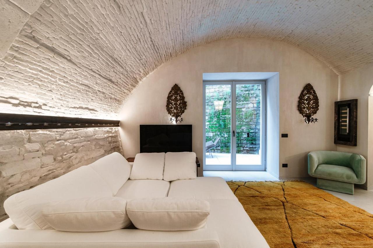 Suites Lorodellago Como - The House Of Travelers Zewnętrze zdjęcie