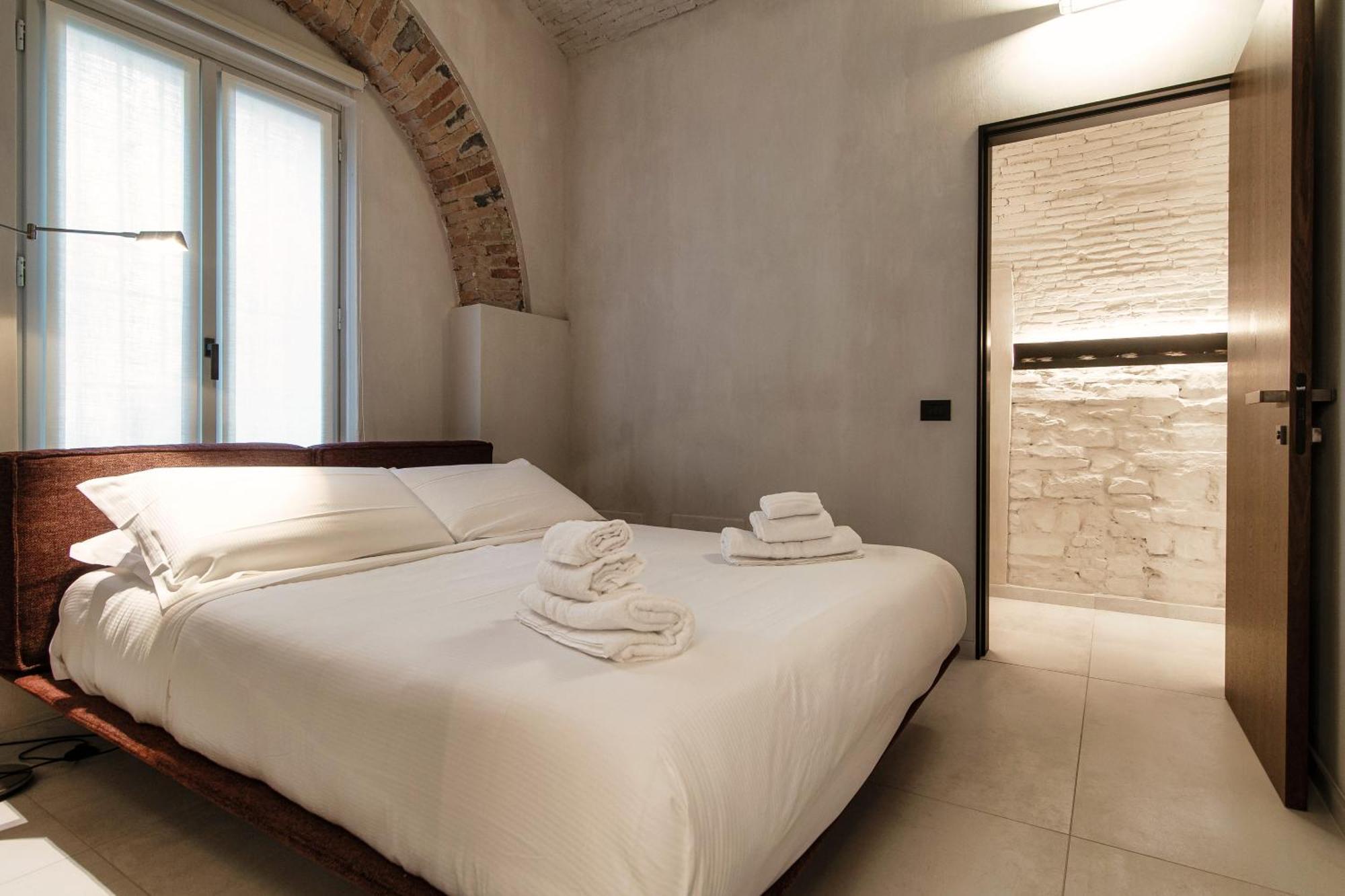 Suites Lorodellago Como - The House Of Travelers Zewnętrze zdjęcie